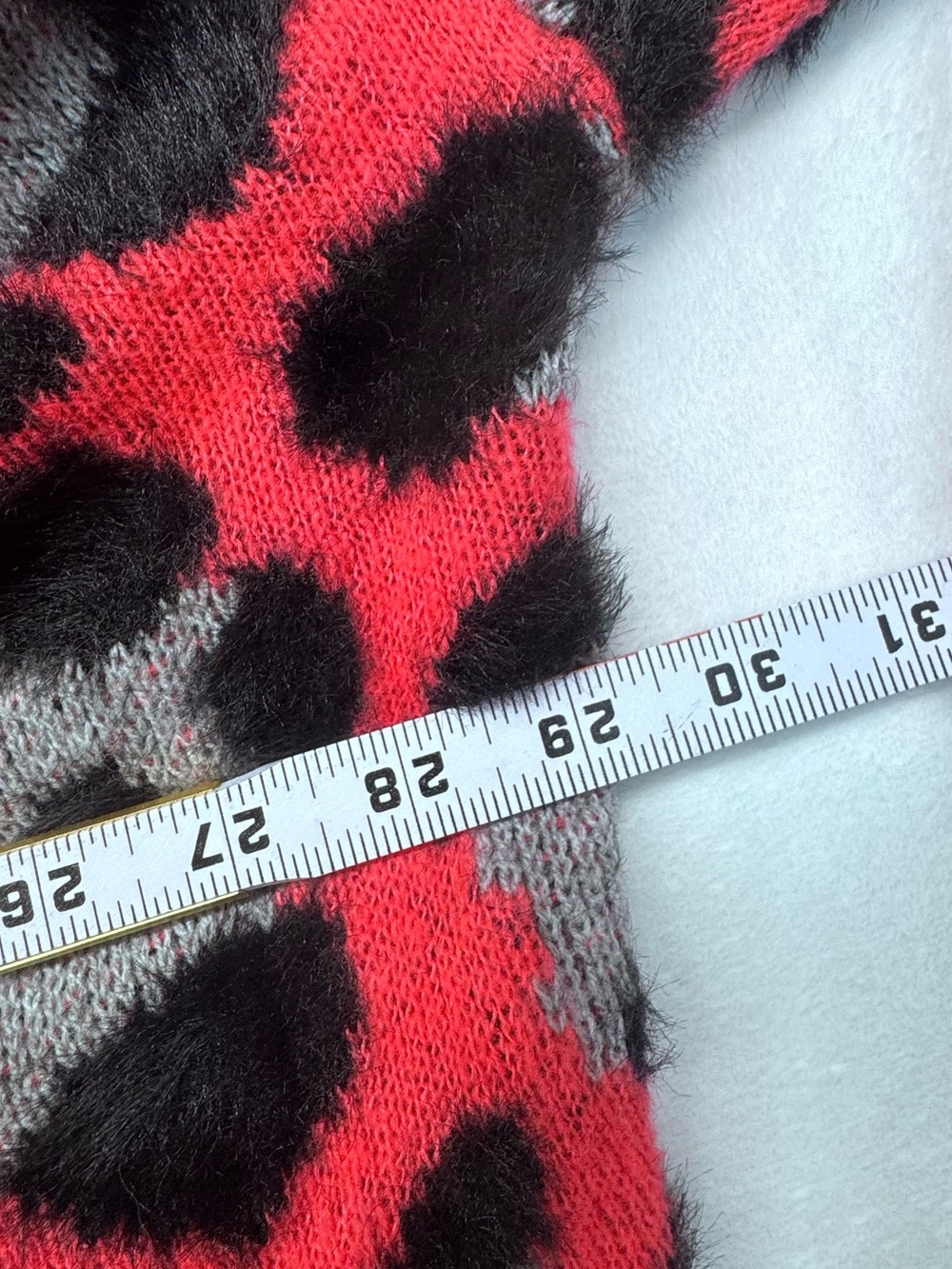 Torrid Neon Pink Leopard Print Fuzzy Sweater Size 3 Soft Eyelash Knit V-Neck - Picture 5 of 7